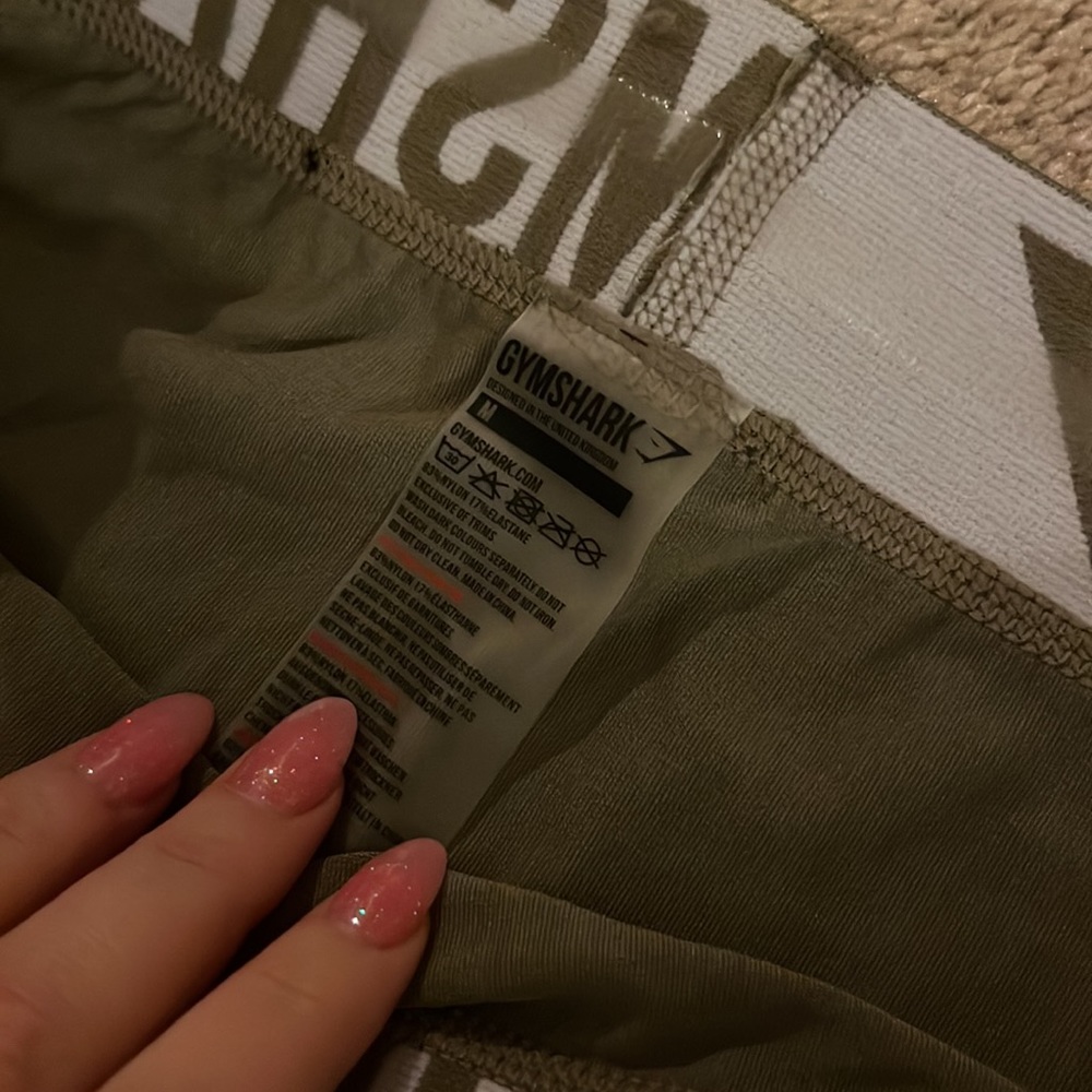 Khaki gymshark fit leggings - Picture 2 of 4